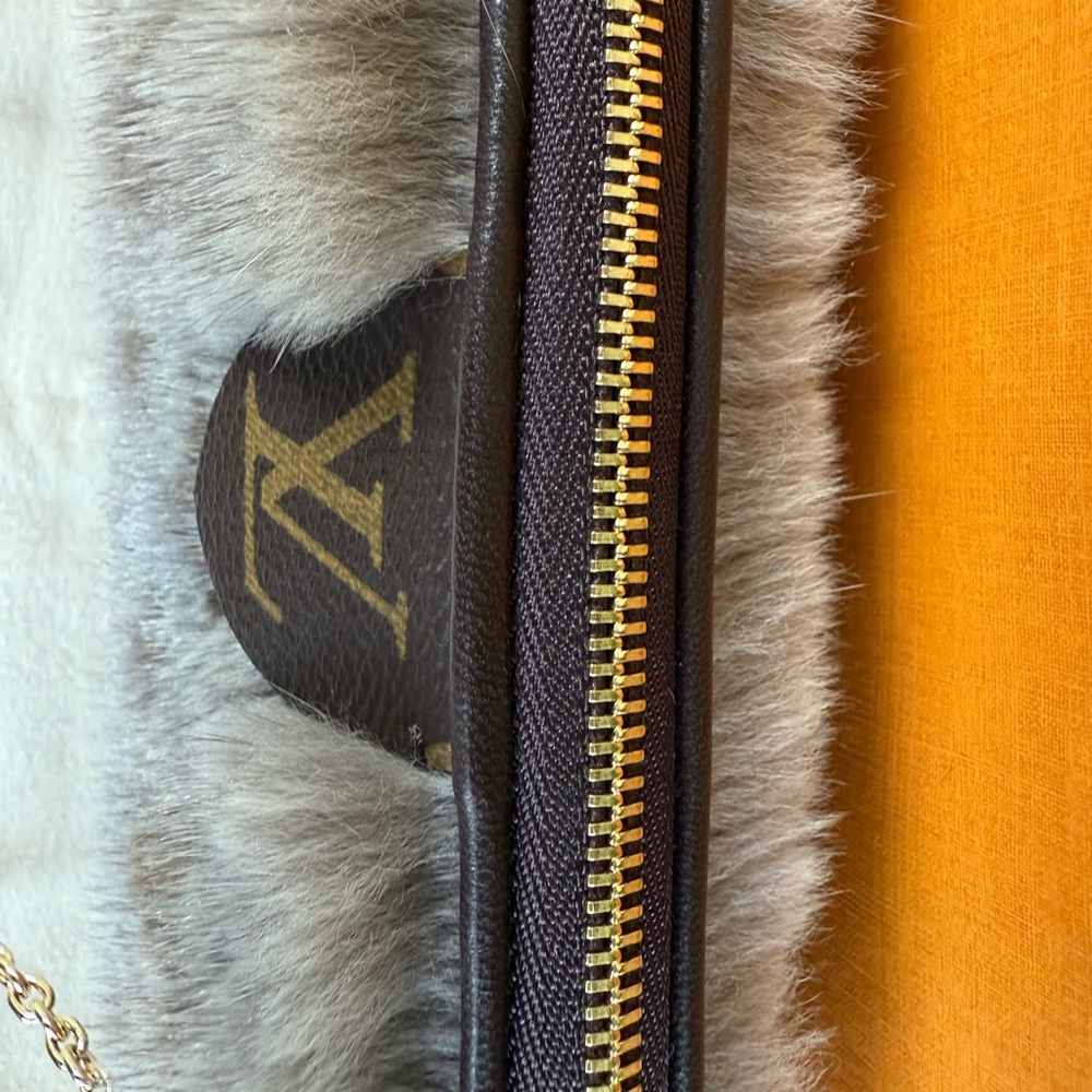 **RARE** Like New LV Brown Monogram Mink Crossbody Bag - Picture 8 of 14